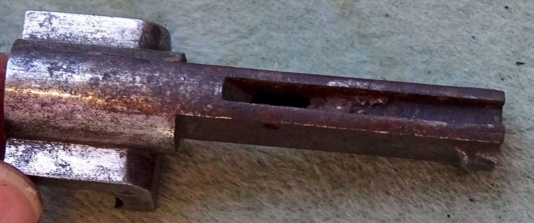 Bolt Winchester 1873 32-20 cal stripped ORIGINAL - Click Image to Close