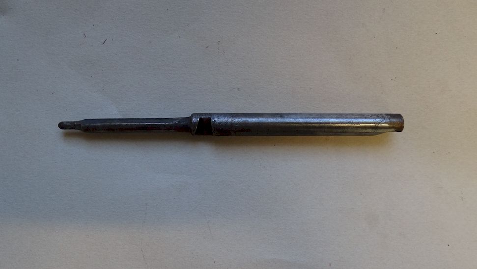 Firing pin Winchester 1873 in 38- or 44-40 ORIGINAL - Click Image to Close