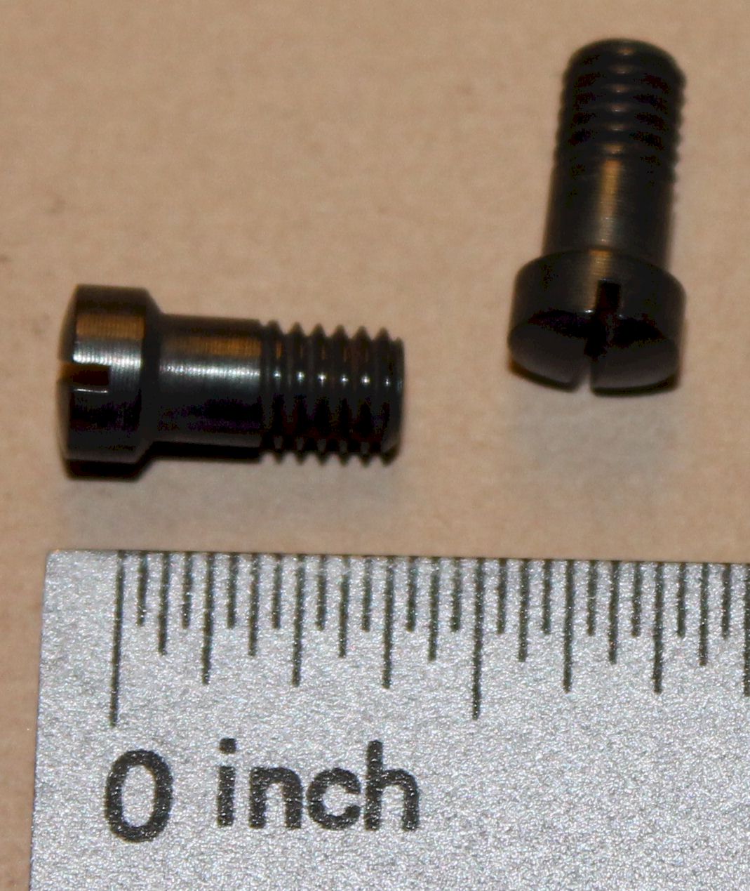 Mainspring screw Winchester 1873 / 1866