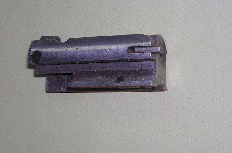 Bolt Remington model 11 - 12 gauge uses square firing pin