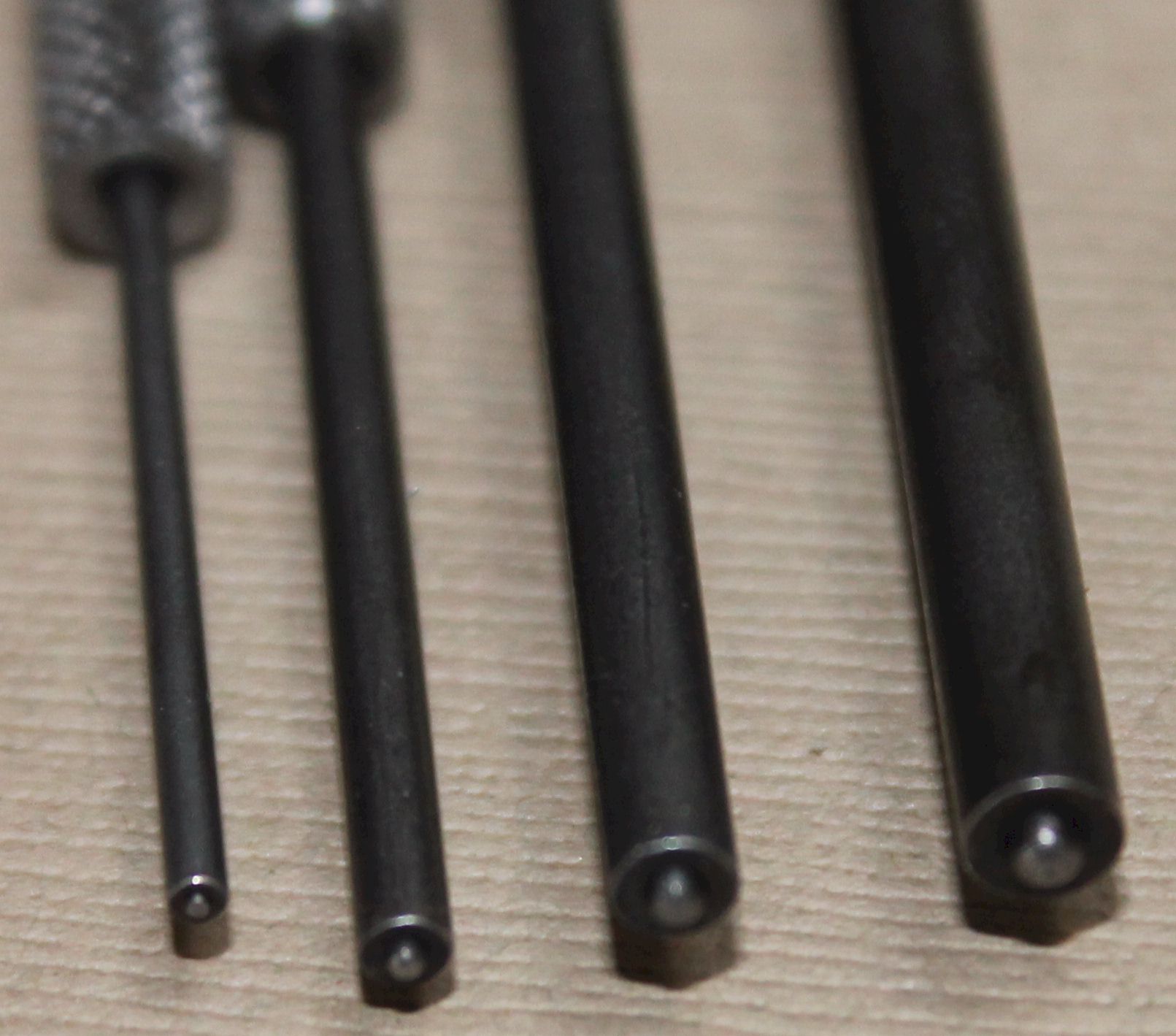 Punch set Roll Pins Lyman